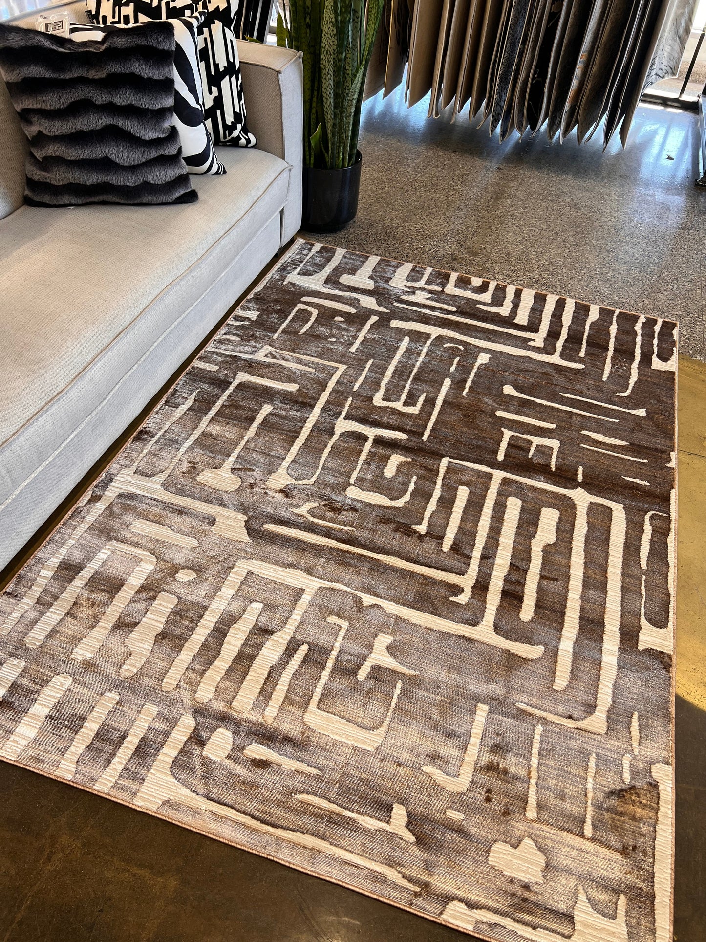 Cream Viscose Rug with Two-Tone Bronze Geometric Detailing - KAI 212