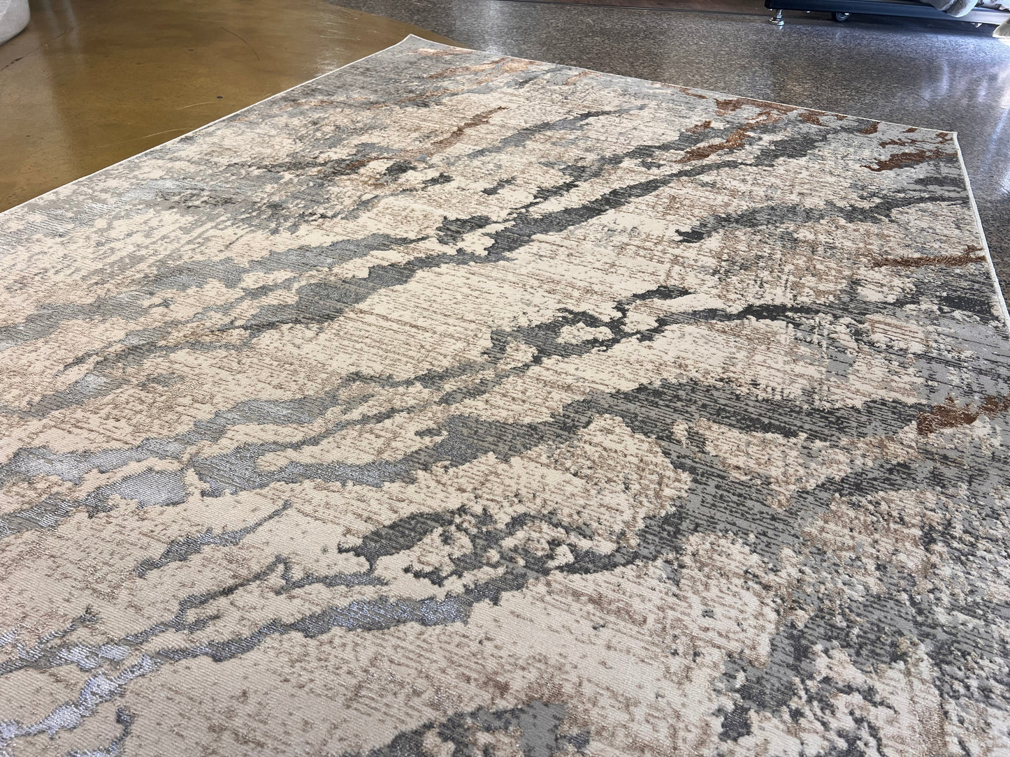 Two-Tone Light Grey Rug with Cream and Copper Abstract Design - KAI 216