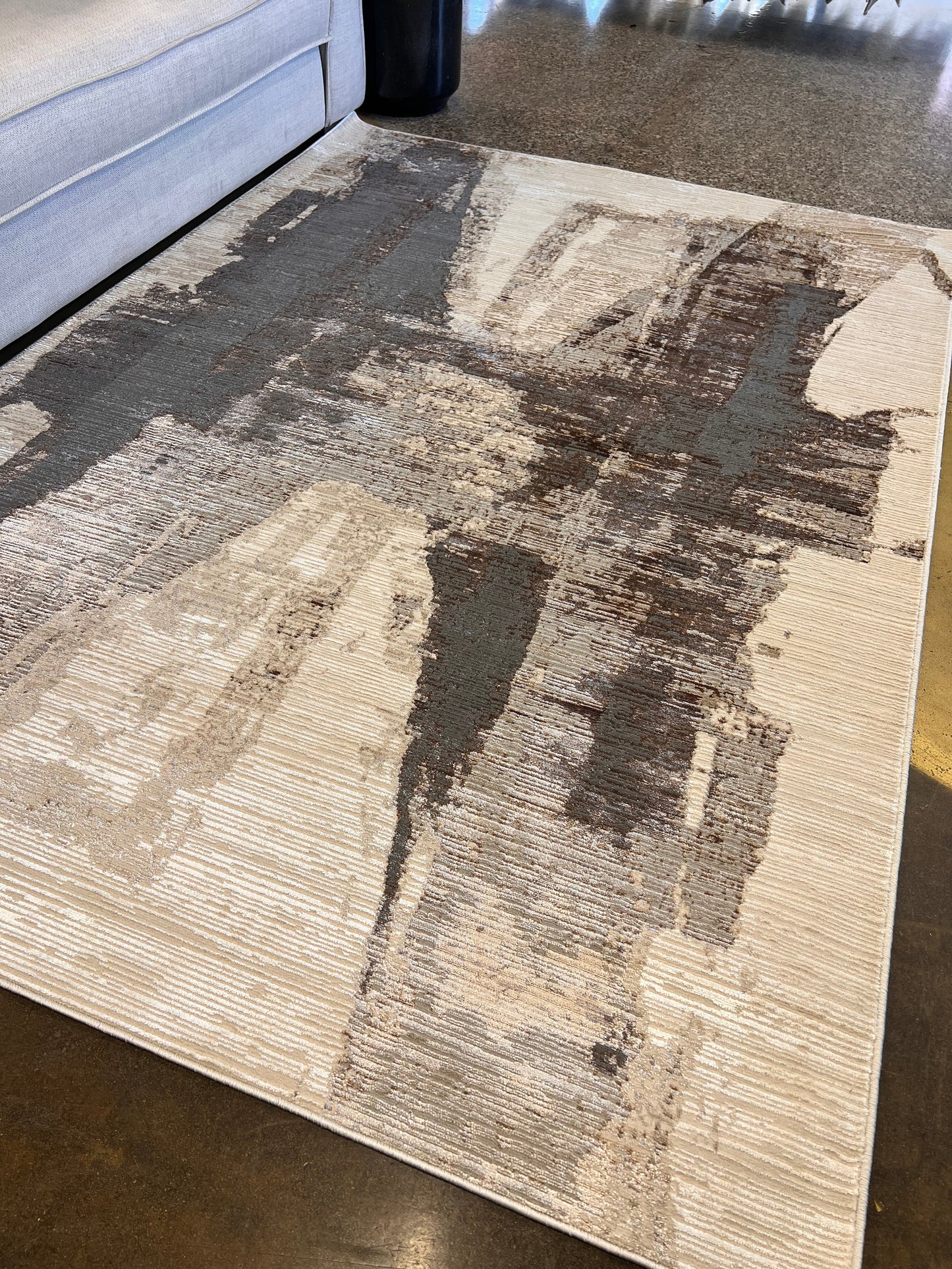 Cream Rug with Two-Tone Gold, Copper & Grey Abstract Accents - KAI 217