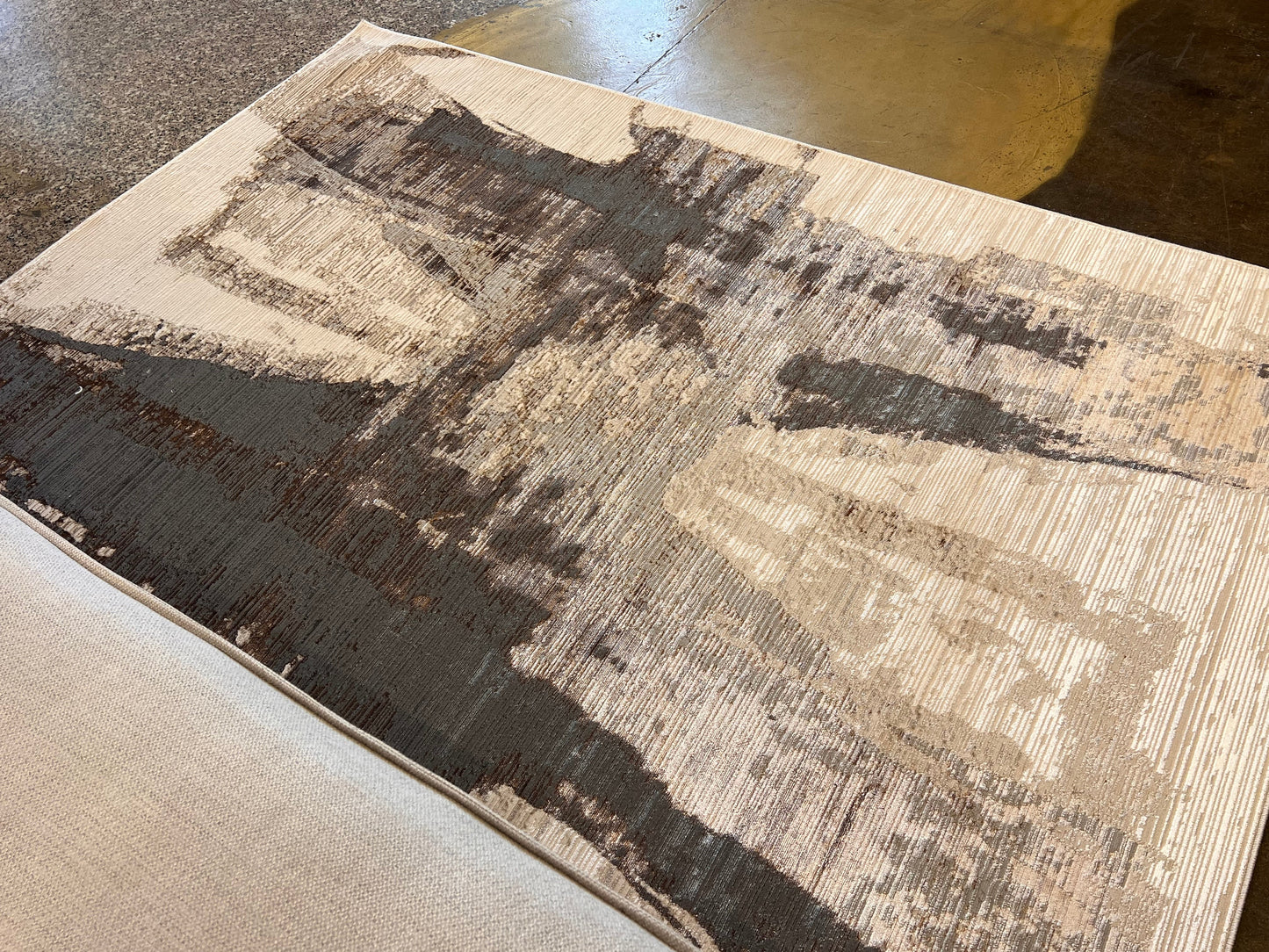 Cream Rug with Two-Tone Gold, Copper & Grey Abstract Accents - KAI 217