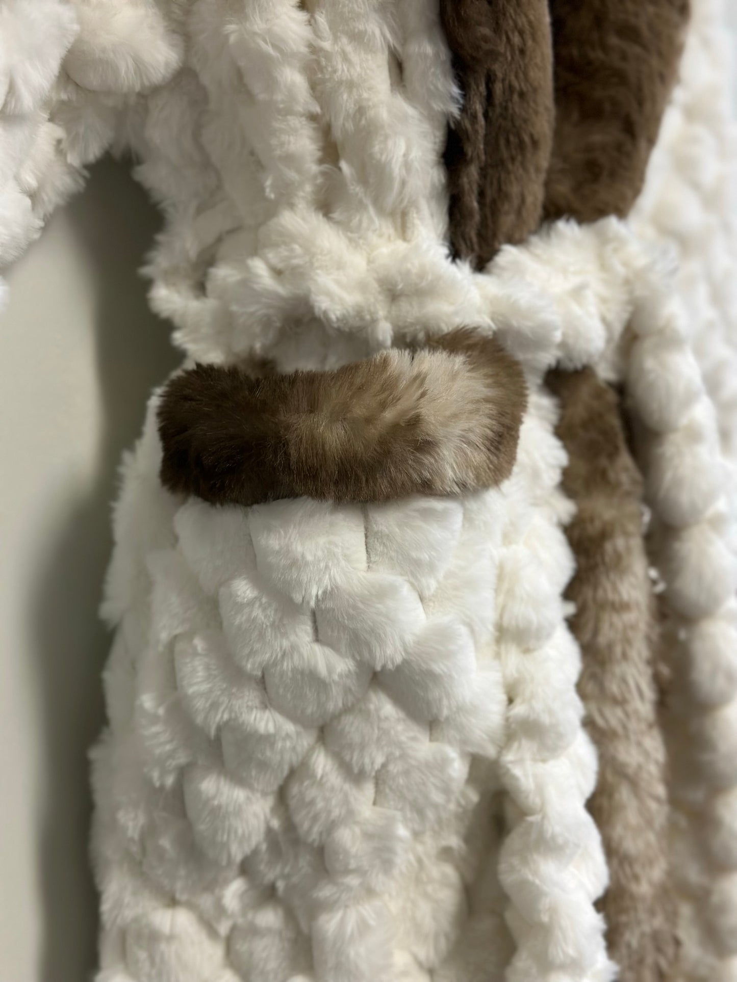 Winter Luxurious Offwhite Faux Fur Hooded Robe