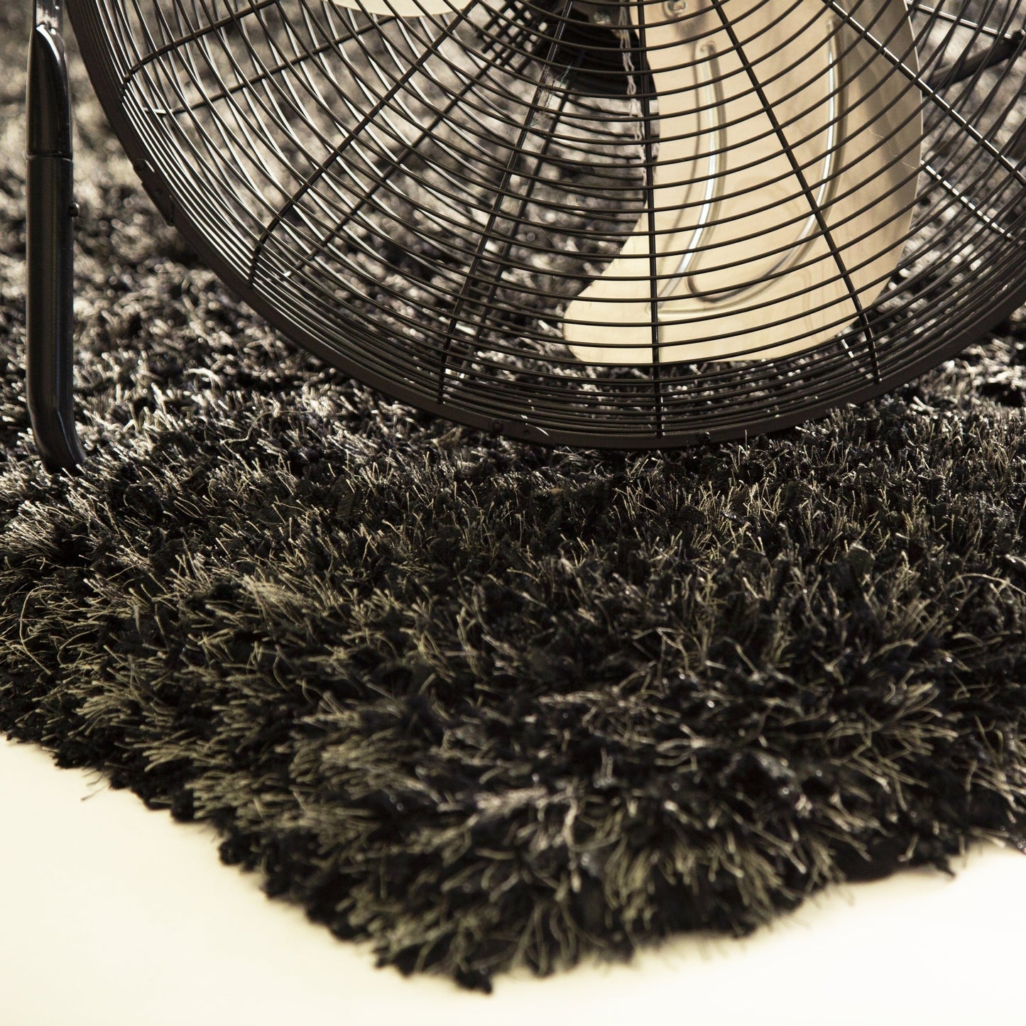 Crystal Shine Shag Plush Fluffy Ribbon Area Rug/ Carpet Gray