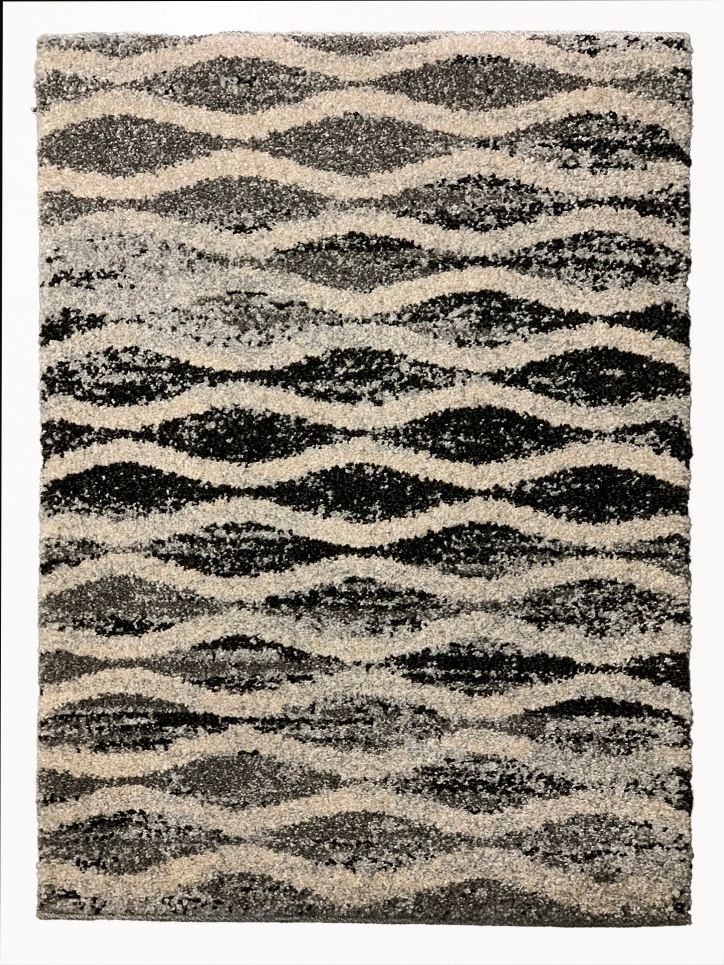 Plush Gray Tone Curve Design Area Rug/ Area Rug