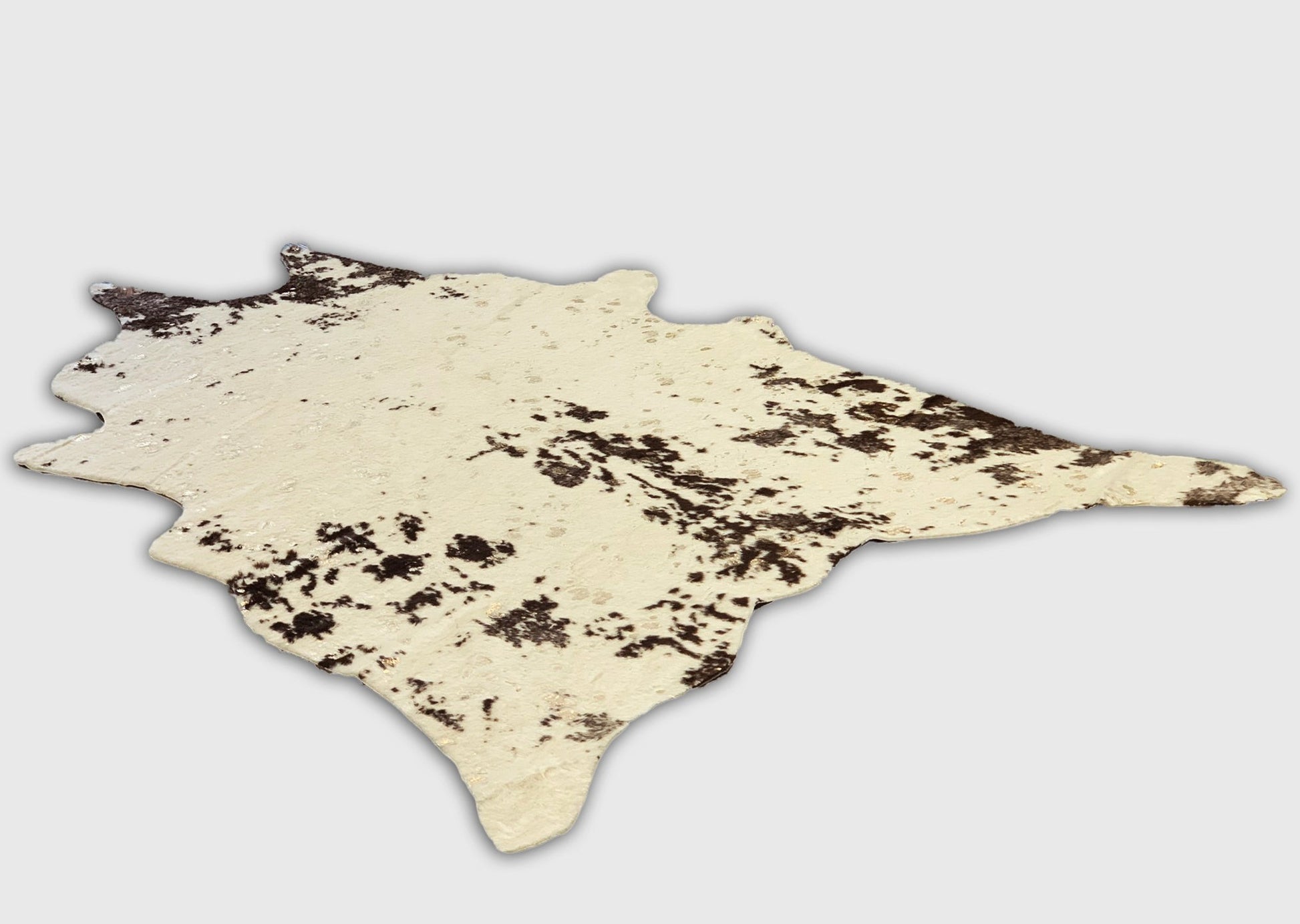 Vegan Cream Metallic Shinny Glow Faux Hide/Cowhide Area Rug/Carpet