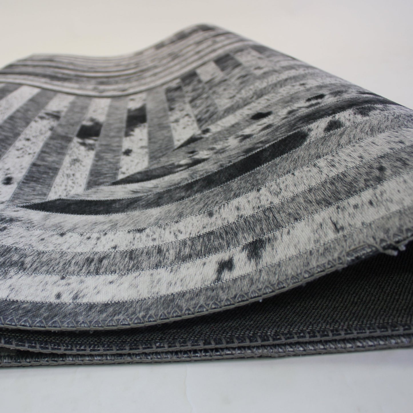 Geometric Vegan Hide Patchwork Vertical Lines Design Print Area Rug/Carpet