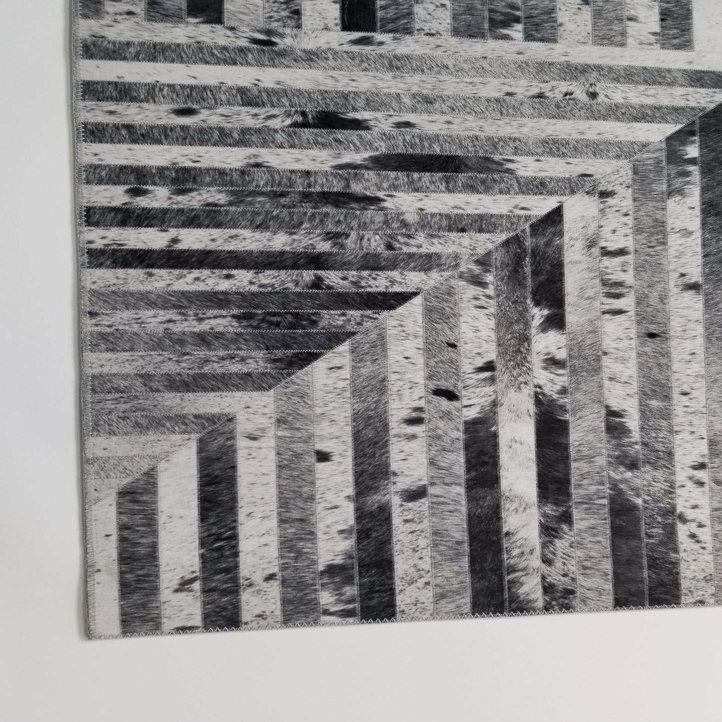 Geometric Vegan Hide Patchwork Vertical Lines Design Print Area Rug/Carpet