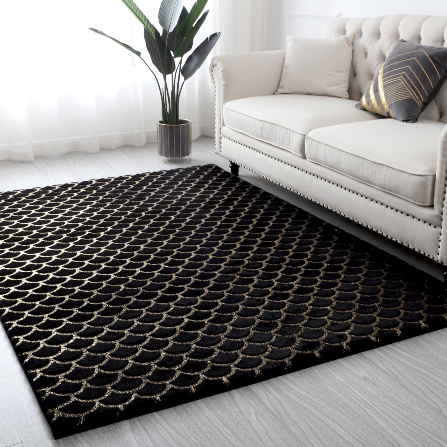 Golden Black and White Shimmery Soft Cozy Fuzzy Faux Fur Area Rug/Carpet