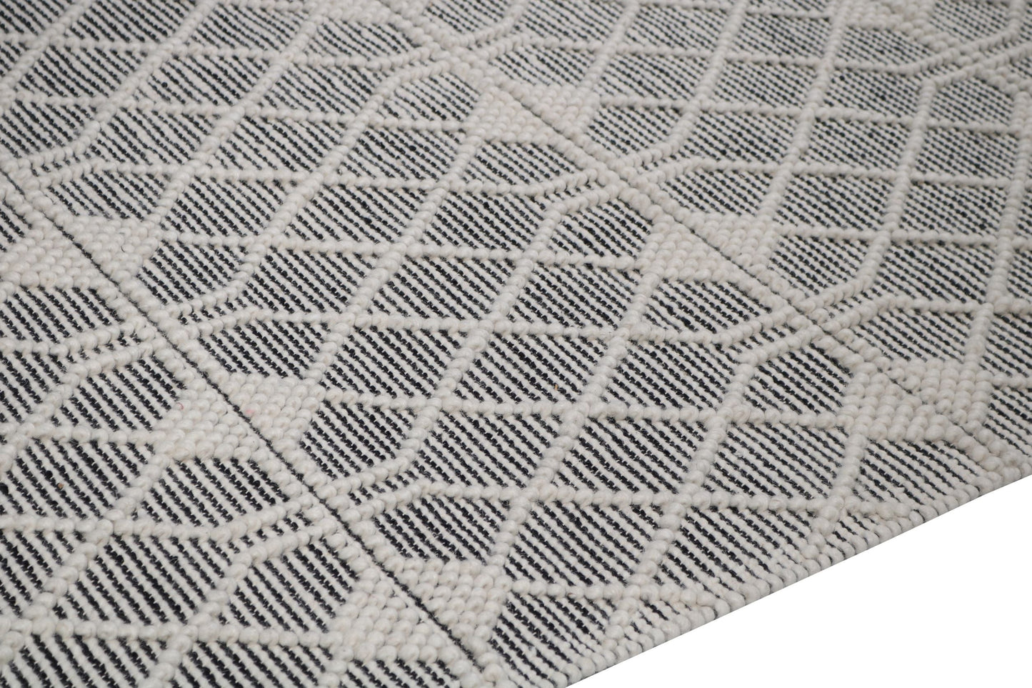 hand made hand knotted natural color beige mocha bohemian one of a kind textured raised rug