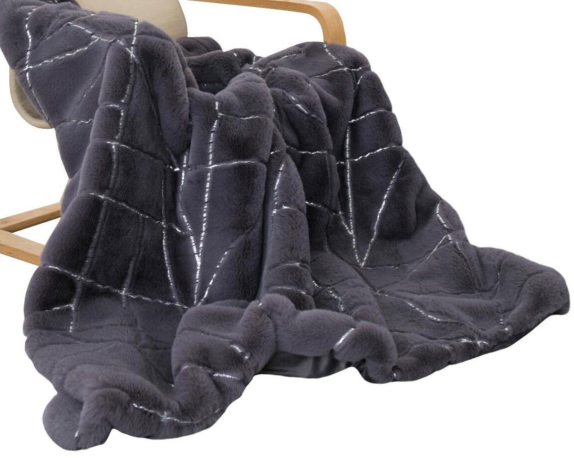 Silver Metallic Faux Fur Shine Cozy Shimmery Soft Fuzzy Blanket/ Coverlet/ Quilt/ Throw/ Bedspread/ Bedcover