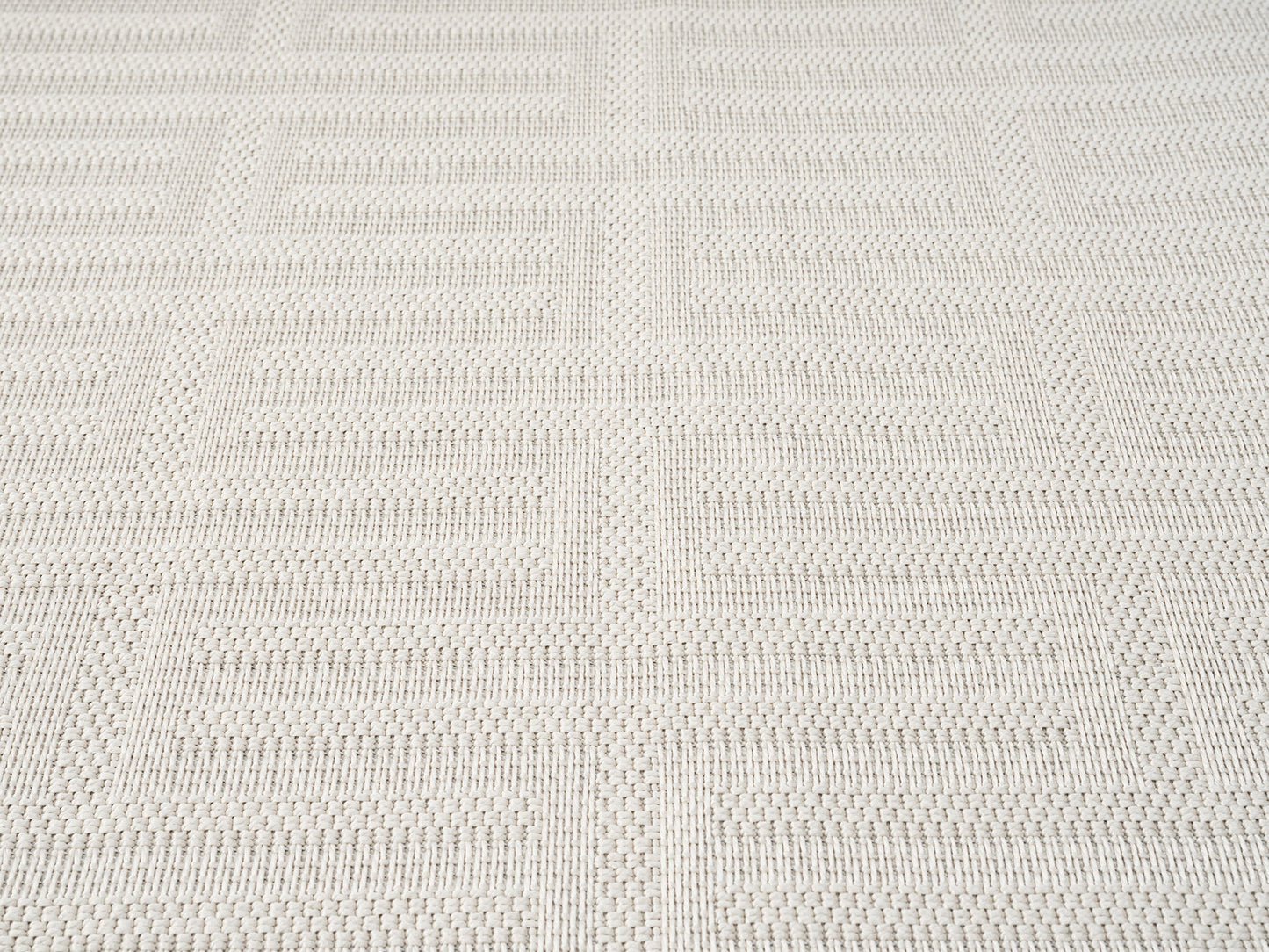 Durable Outdoor Rug | Style #TOV 302 - Crafted from 100% Polypropylene