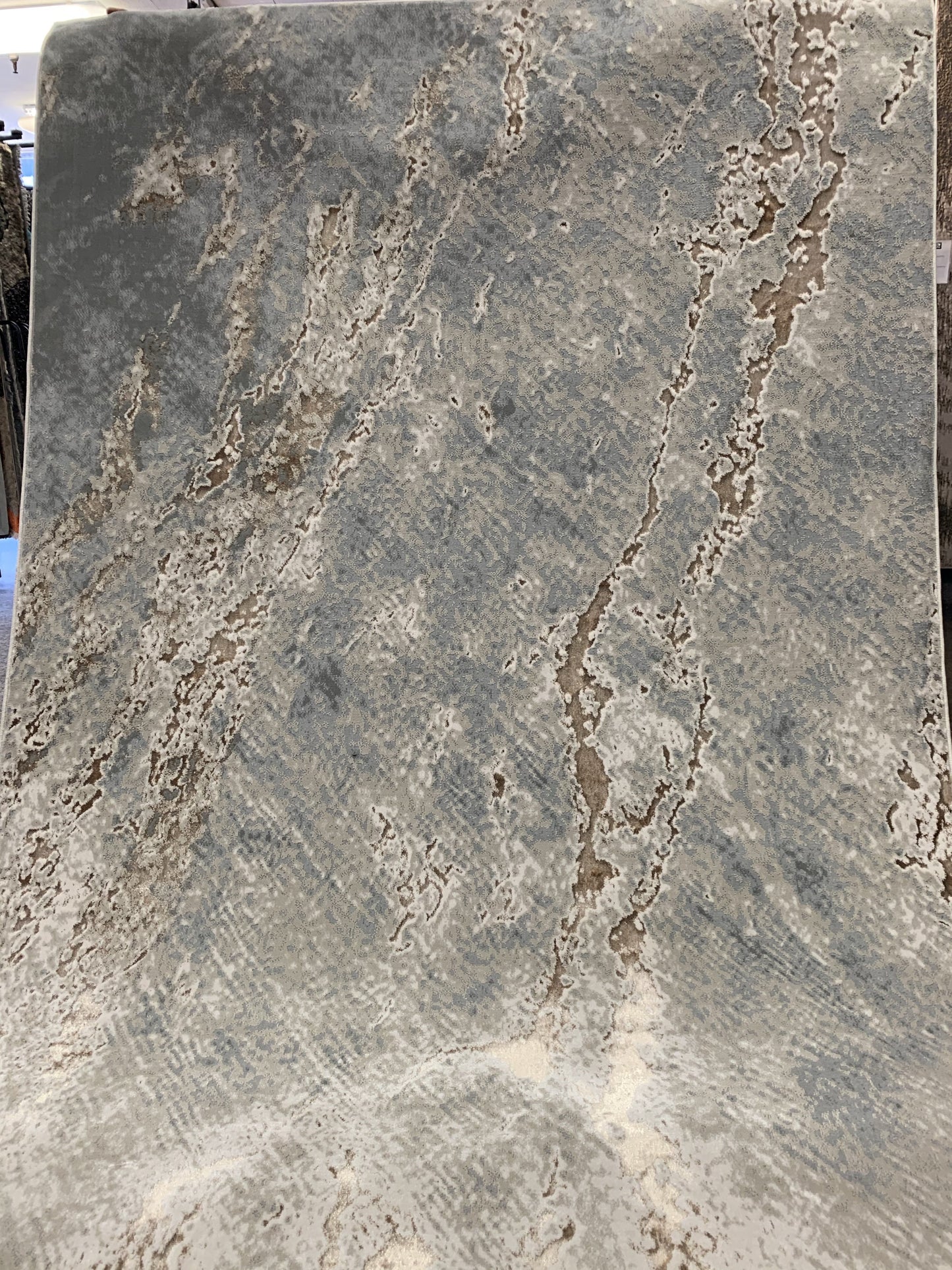 Polyester Gray/Silver Shiny Viscose Blend Abstract Design Rug/Carpet - Style# Maximus 232 - Color-Changing Flat Weave Rug