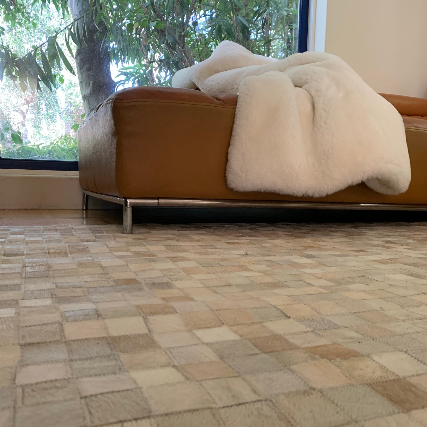 Handmade Natural Cowhide Leather Patchwork Tile Area Rug