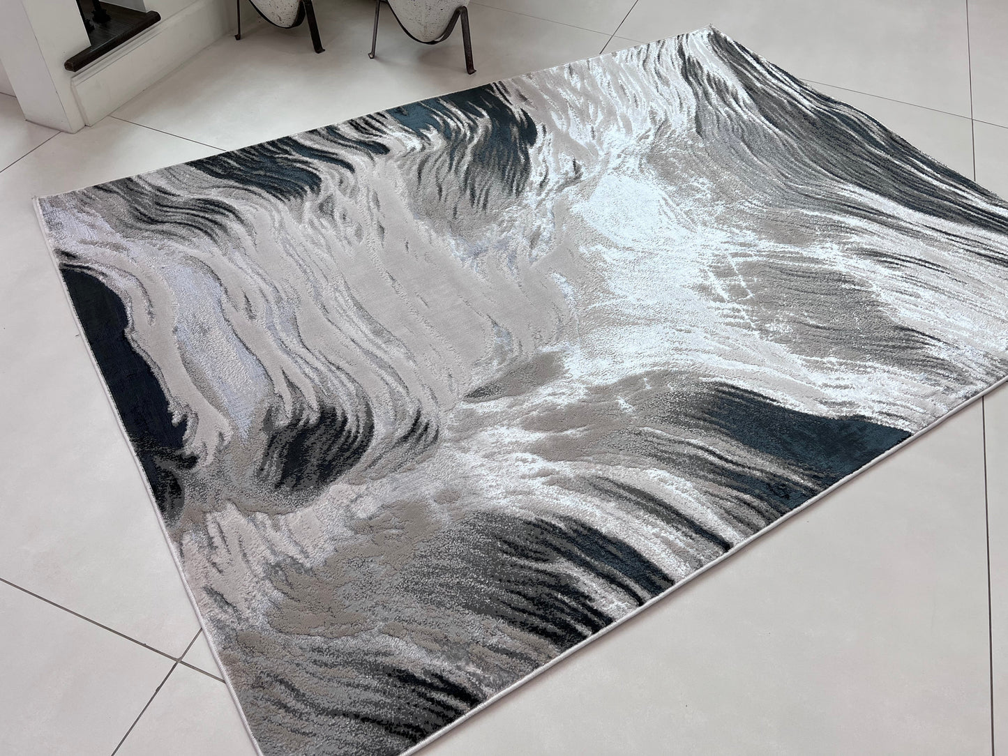 Color-Shift Foldable Flat Weave Area Rug - Shifting Hues Design - Versatile Indoor/Outdoor Rug - Power Loomed - Durable Polypropylene/Polyester Blend - Made in Turkey - Soft and Resilient