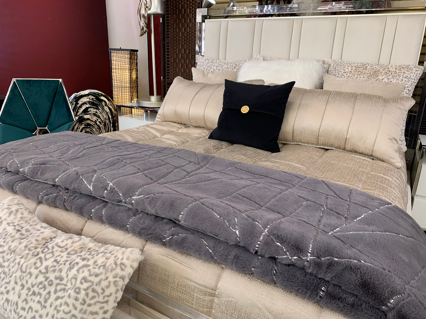 Golden/Silver Metallic Faux Fur Soft / Coverlet/Quilt Cal King/Eastern King