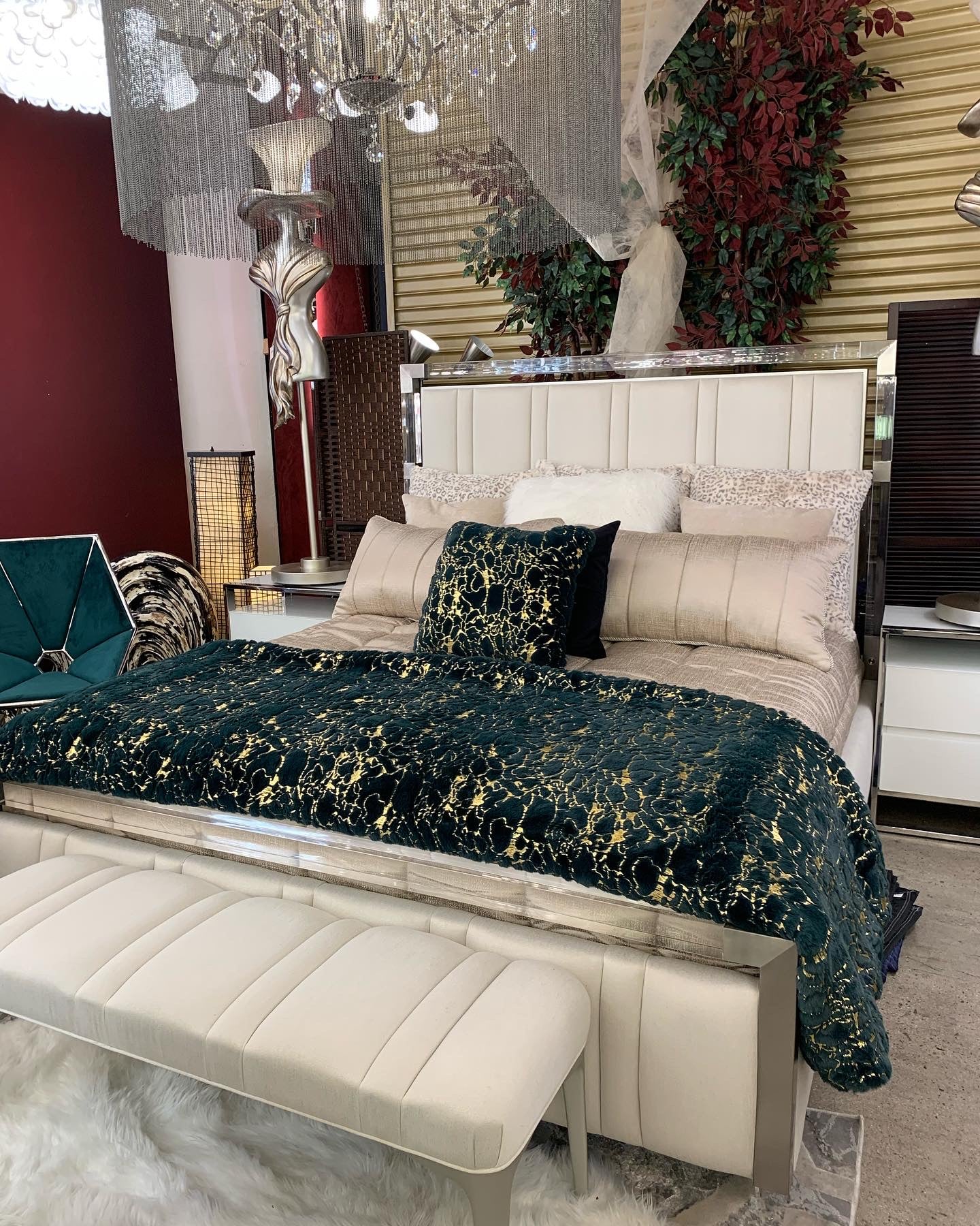 Golden/Silver Metallic Faux Fur Soft / Coverlet/Quilt Cal King/Eastern King