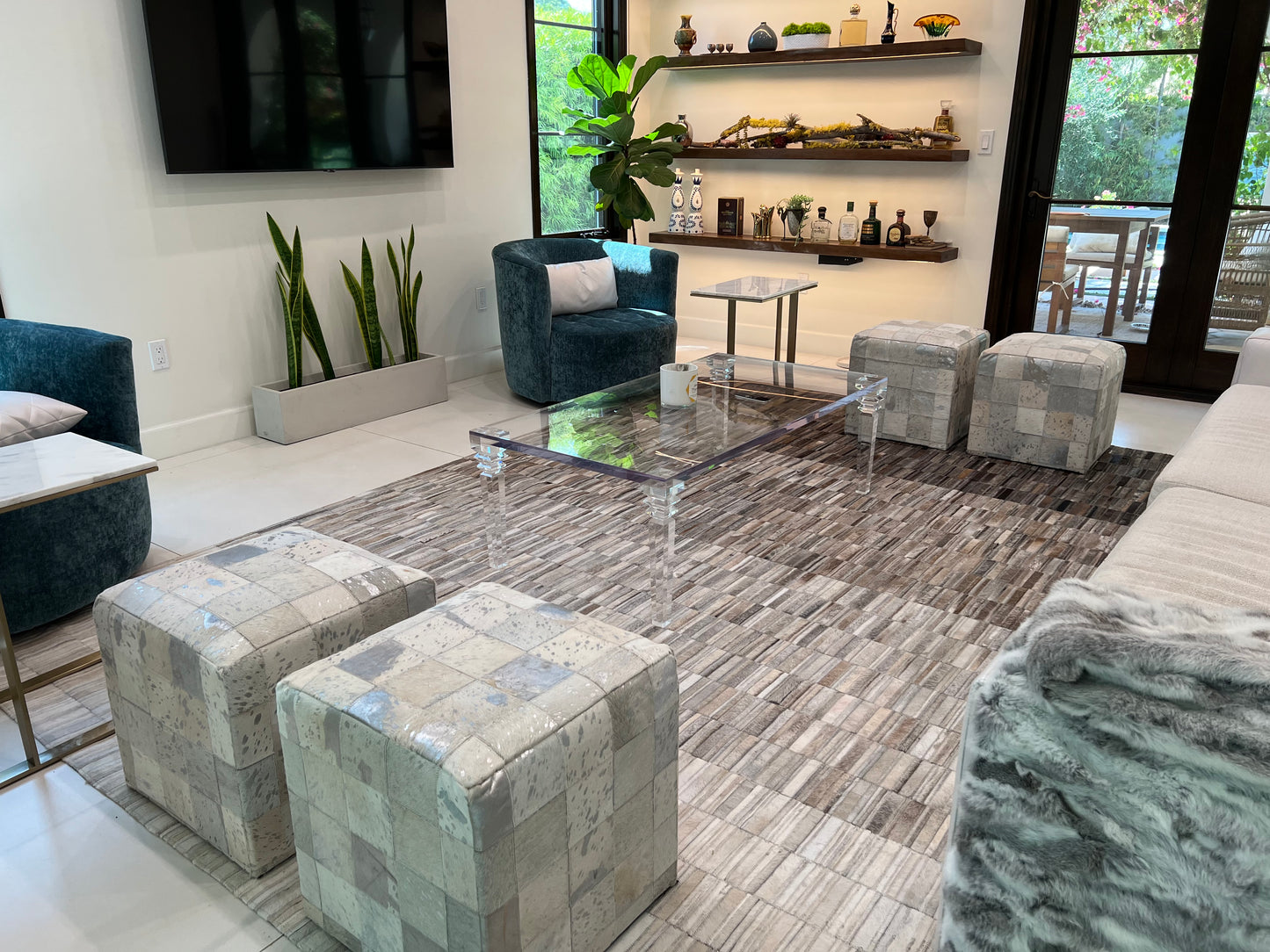 Fade Mocha White Patchwork Cowhide Area Rug PCH207