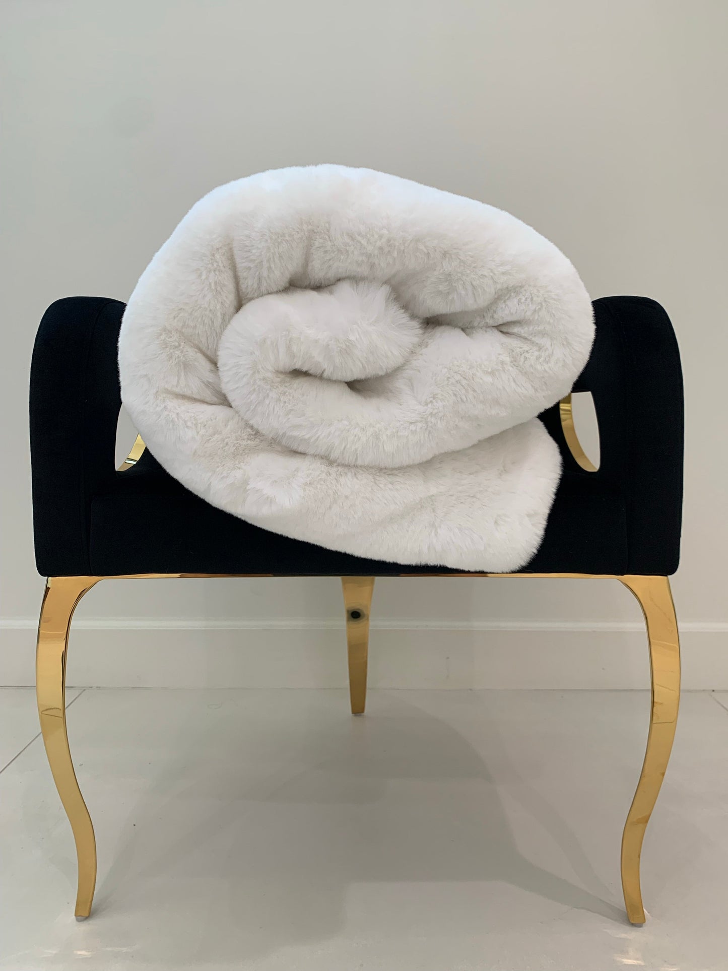 Chinchilla Faux Fur Throw Off White