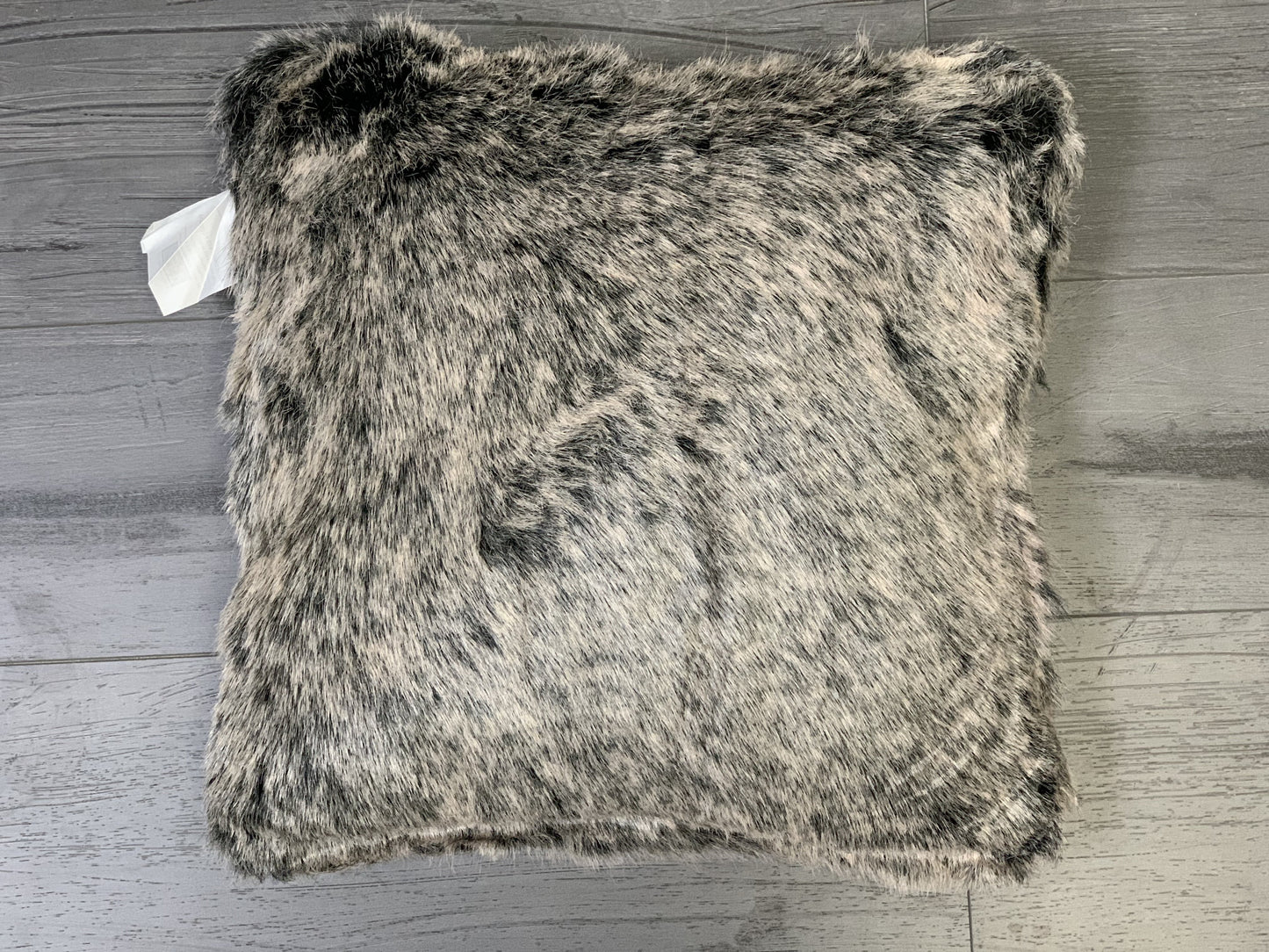 Renne Pillow Collection