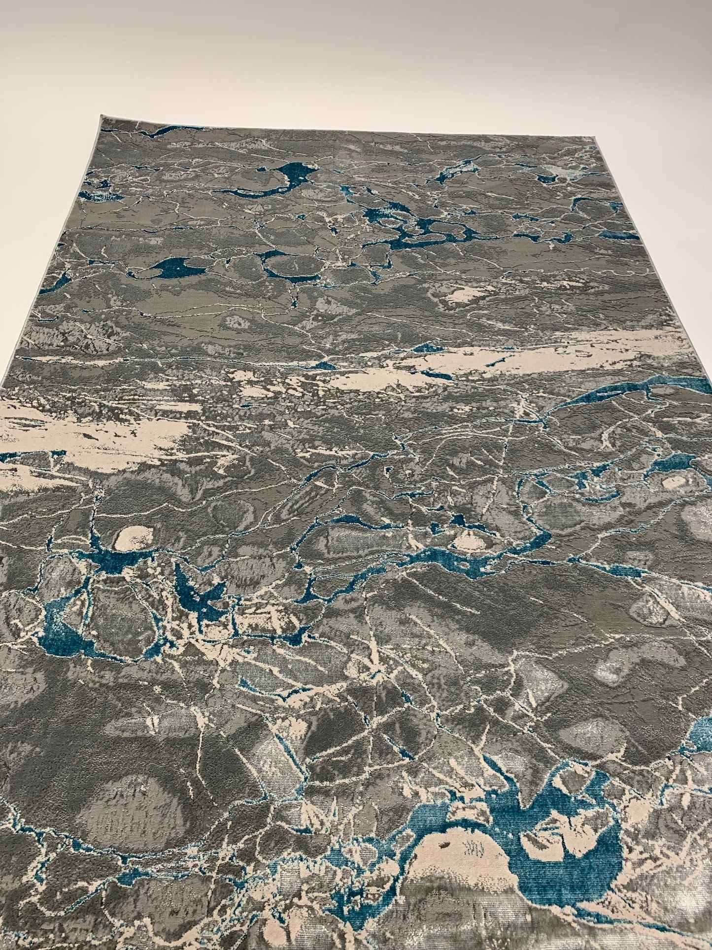 Silver Shimmery Changing Gray Blue Ultra Soft Cozy Area Rug/Carpet