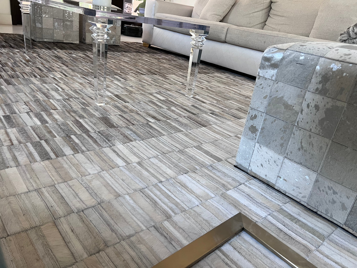 Fade Mocha White Patchwork Cowhide Area Rug PCH207