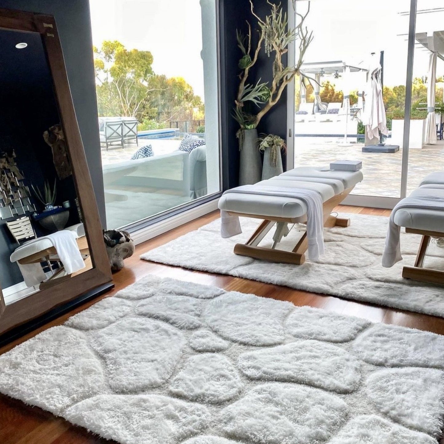 Soft Cozy Rock 3D Design Shag Area Rug/Carpet white