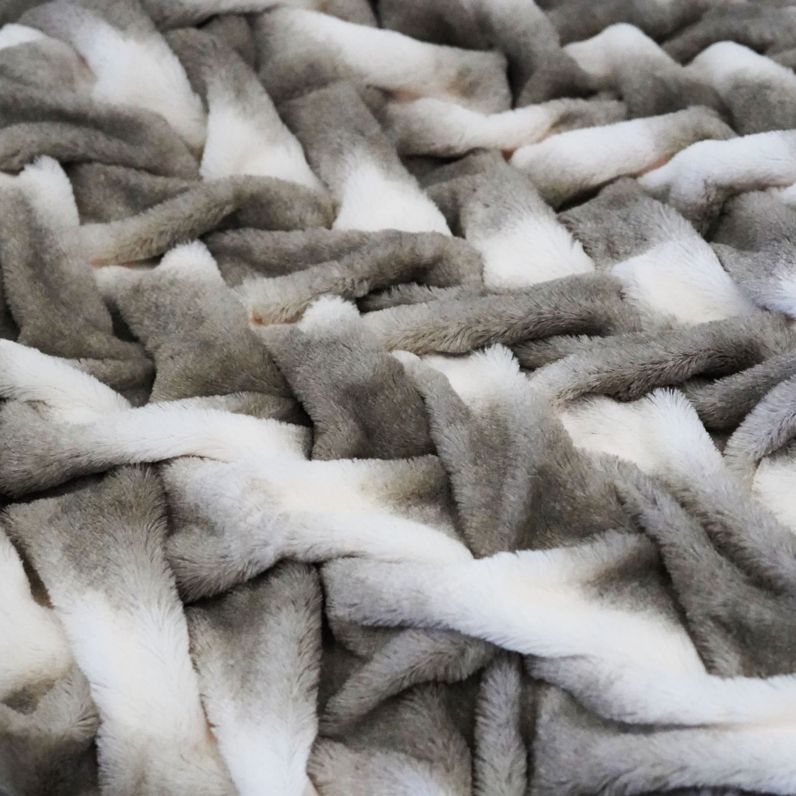 Braided Black and White & Mocha Soft Cozy Faux Fur Blanket/ Quilt/ Throw/ Bedcover/ Coverlet 50 X 60