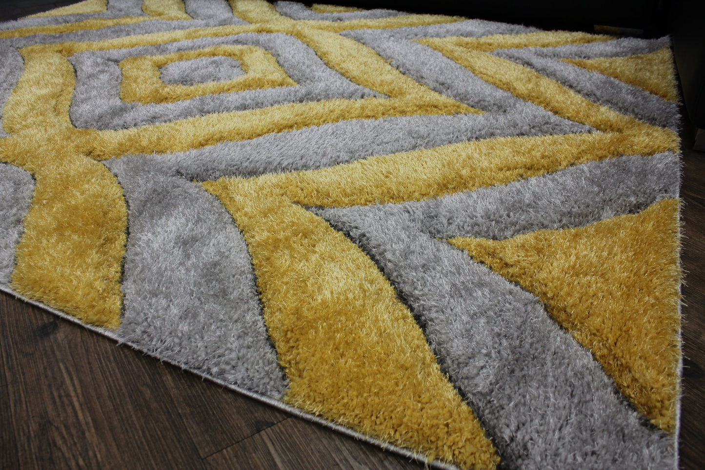Touch of Red/Silver/Yellow Shag Area Rugs/Carpets | Style# SR-721 - Crafted from 100% Polyester, Plush Fluffy Shine 3D Geometric Design