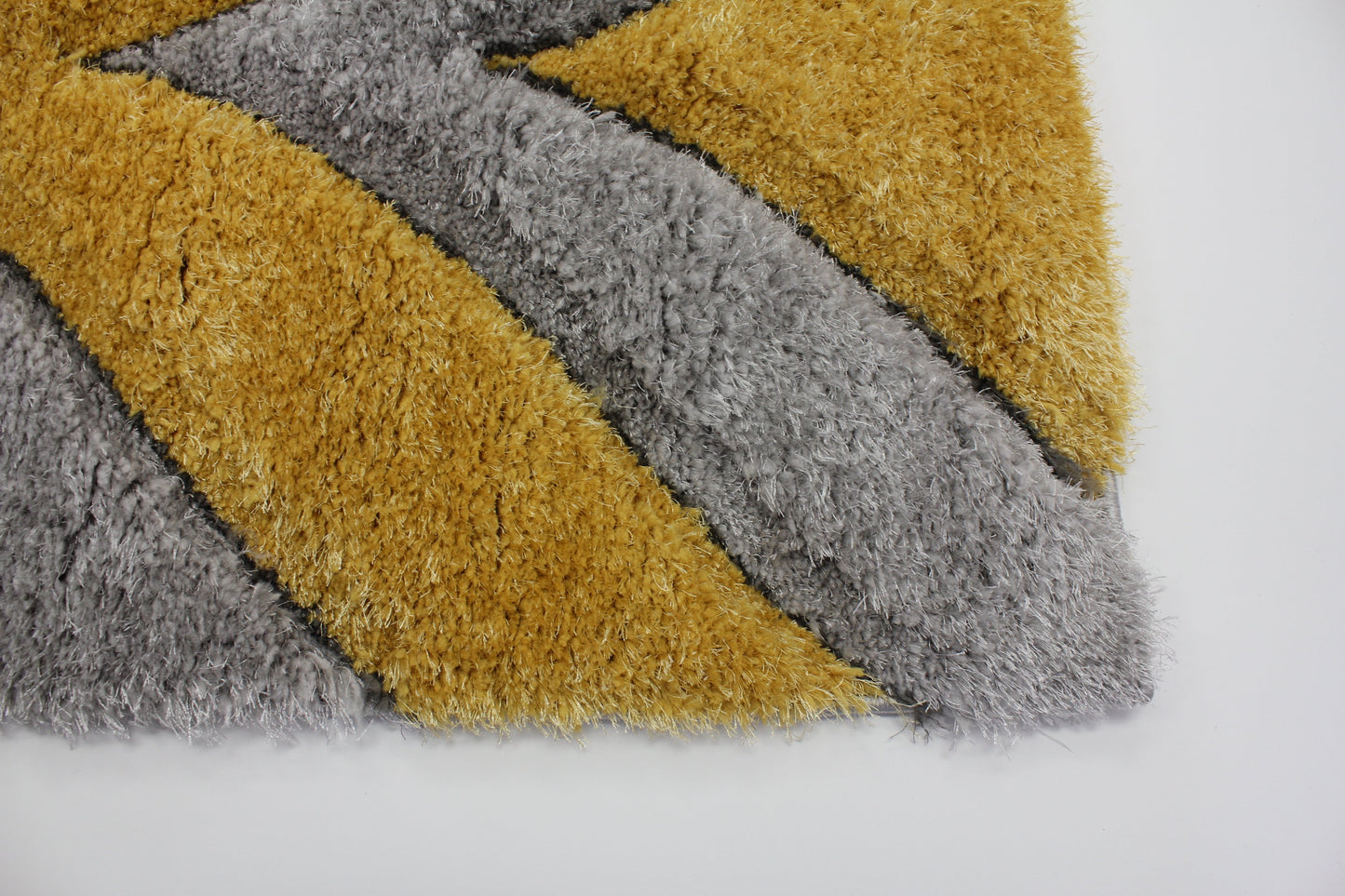 Touch of Red/Silver/Yellow Shag Area Rugs/Carpets | Style# SR-721 - Crafted from 100% Polyester, Plush Fluffy Shine 3D Geometric Design