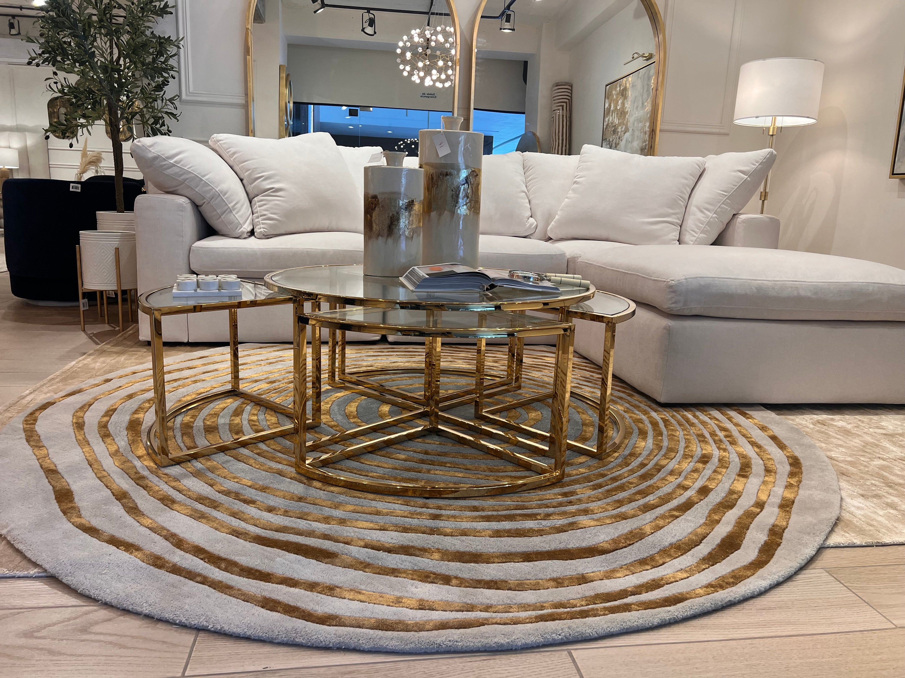 Beluga Tufted Design 50 Round Area Rug