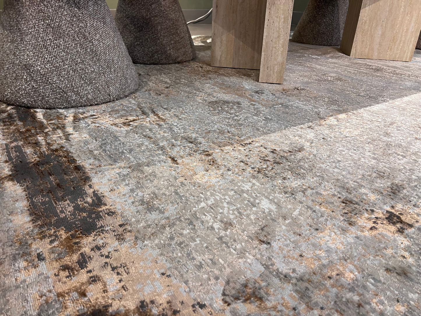 Cream & Gold Rug with Two-Tone Bronze and Copper Abstract Design - KAI 214