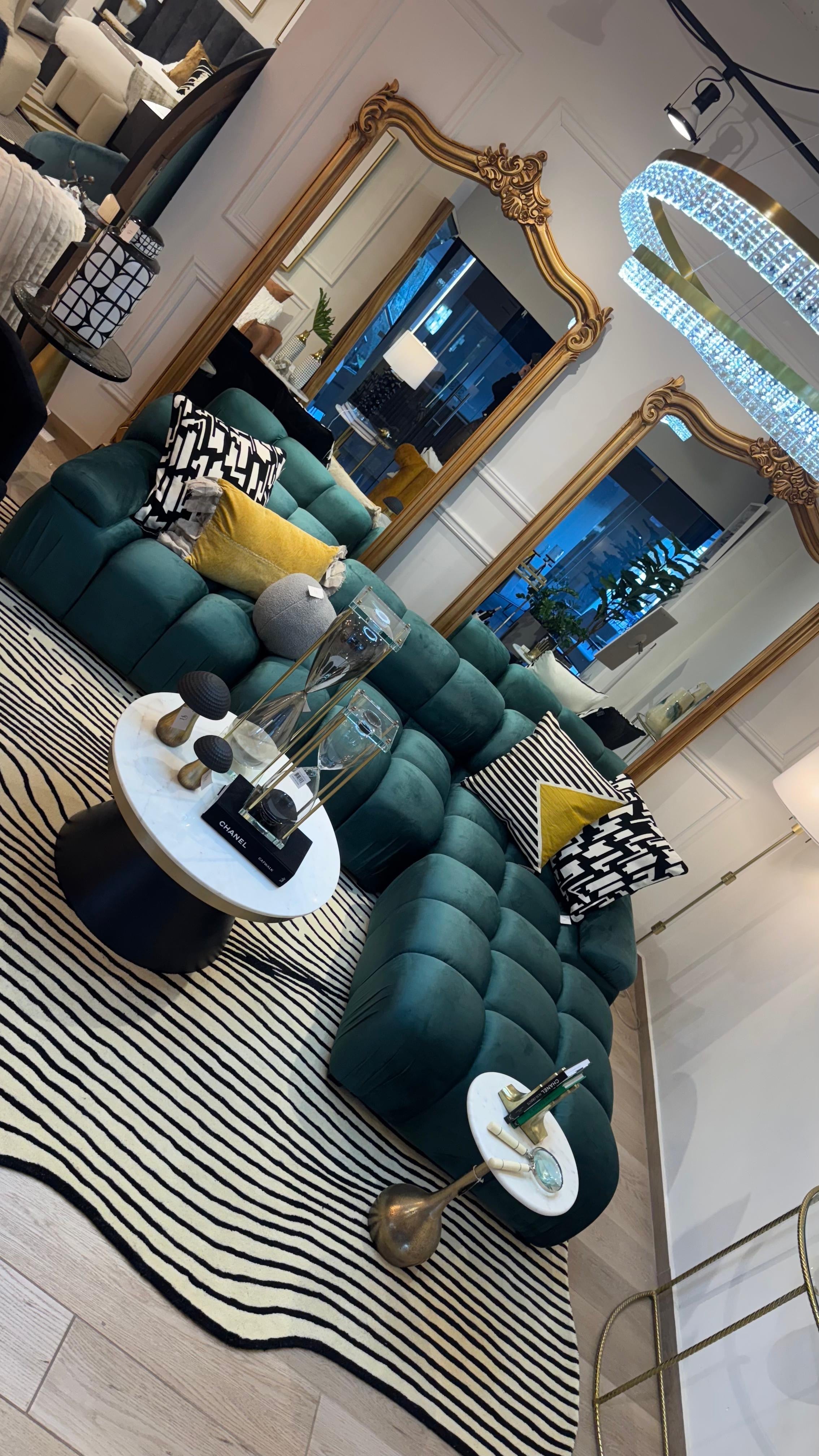 Beluga Tufted Design 55 Ivory Black