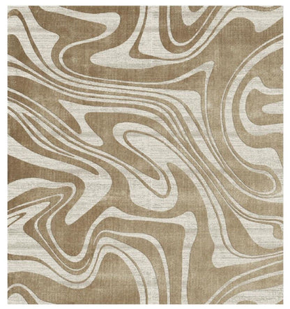 Rug with wavy pattern in beige and cream