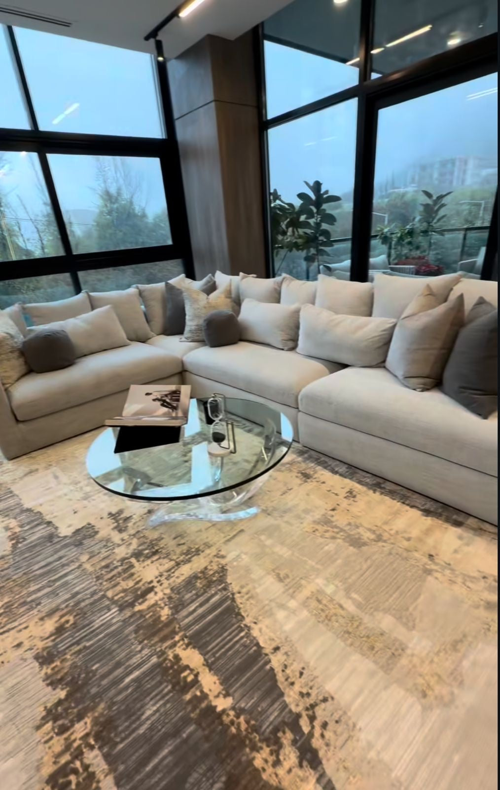 Cream Rug with Two-Tone Gold, Copper & Grey Abstract Accents - KAI 217