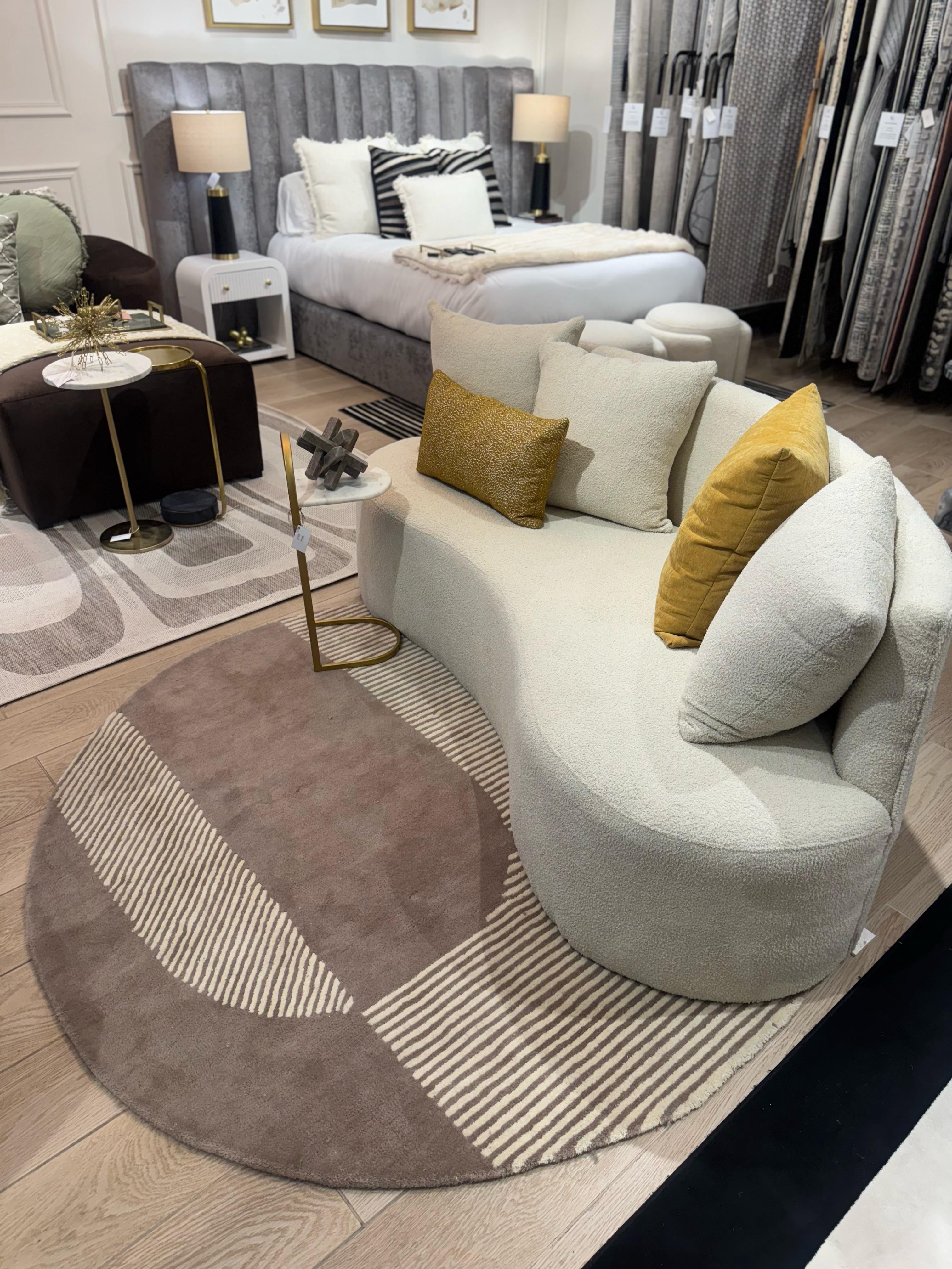 Beluga Tufted Design 61 Ivory Lt. Grey Round