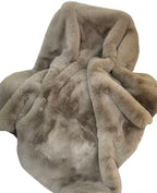 Luxe Cozy Mocha Chinchilla Faux Fur Throw Blanket – Ultra-Soft Plush Bedspread