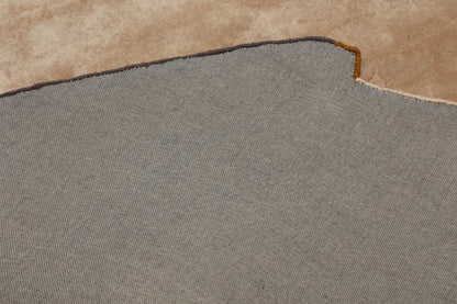 Beluga Tufted Design 23