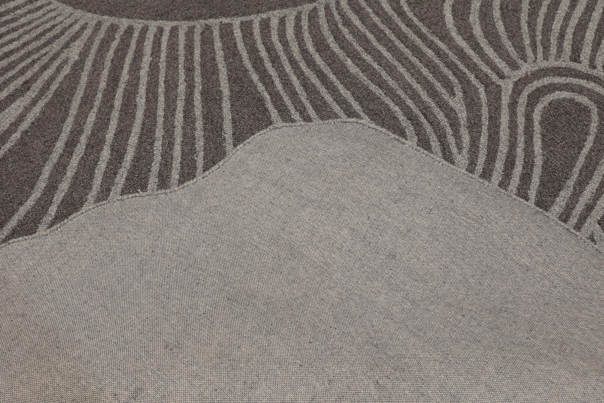 Beluga Tufted Design 26