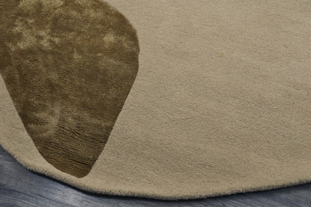 Hand-Tufted Ivory Gold Wool & Viscose Area Rug | Beluga Design 43