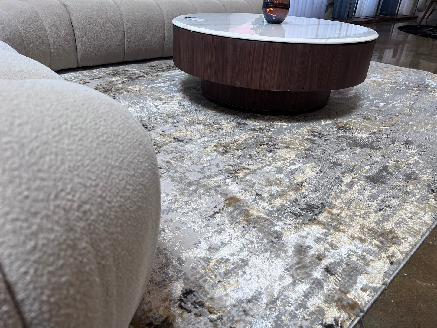 Dynamic Color-Shifting Foldable Flat Weave Area Rug: Transform Your Space