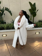 Faux Fur Luxury Long Sleeve Robe / Coat Off White