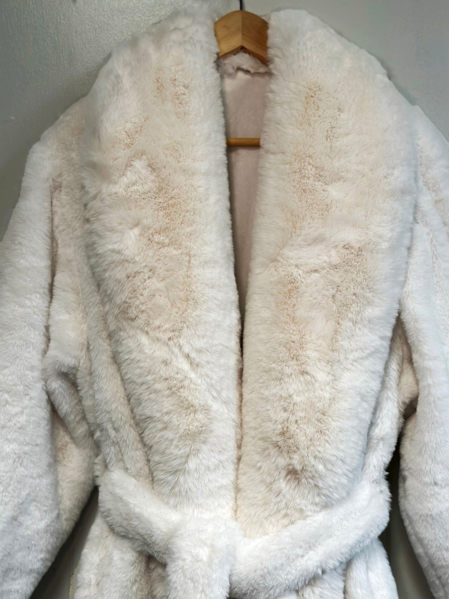 Faux Fur Luxury Long Sleeve Robe