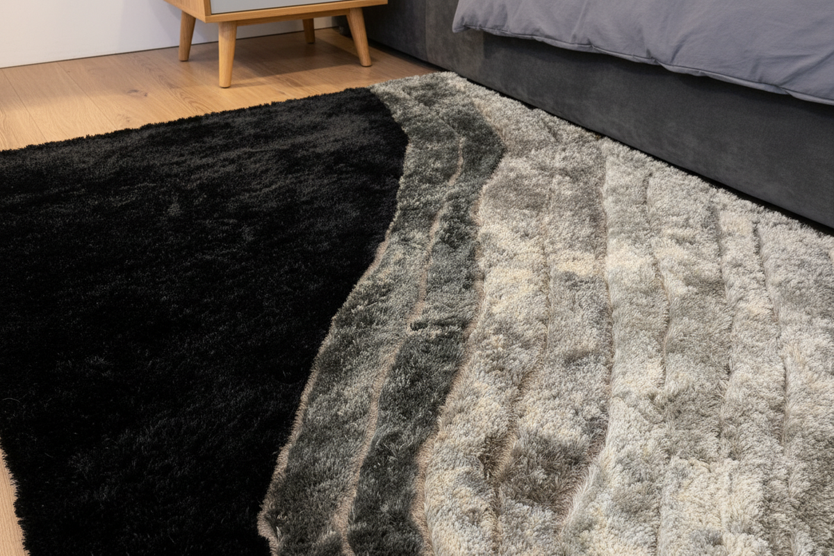Shaggy Viscose Hand-Tufted Area Rug – Black | SVD-77