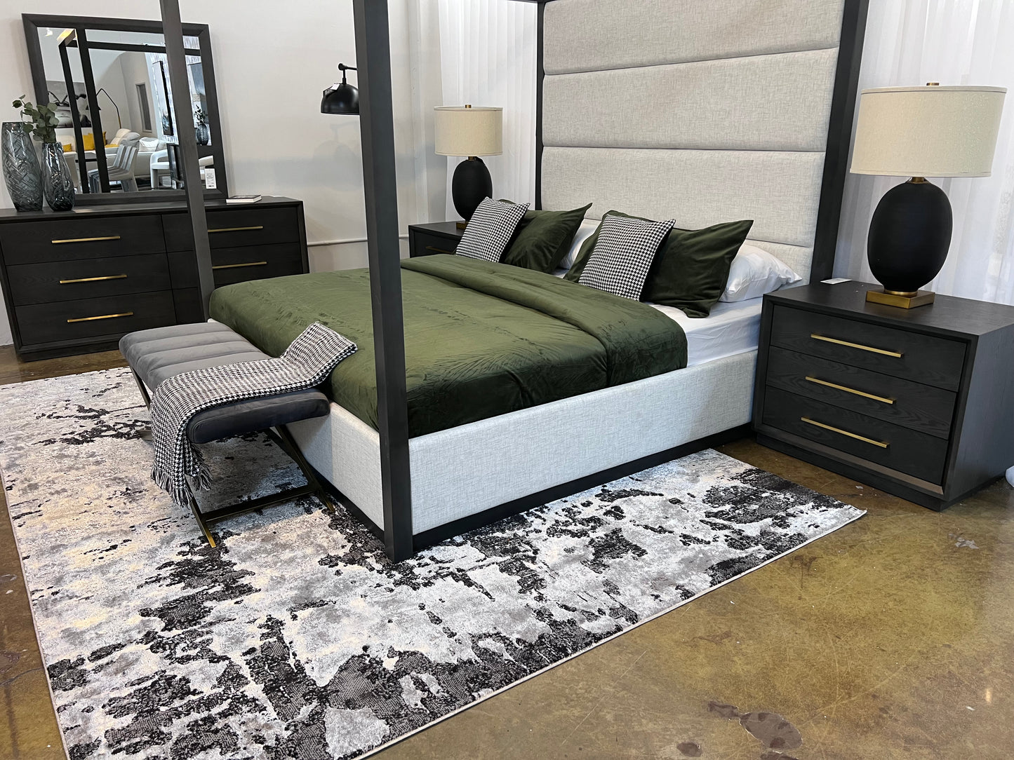 Dynamic Color-Shifting Foldable Flat Weave Area Rug: Elevate Your Space