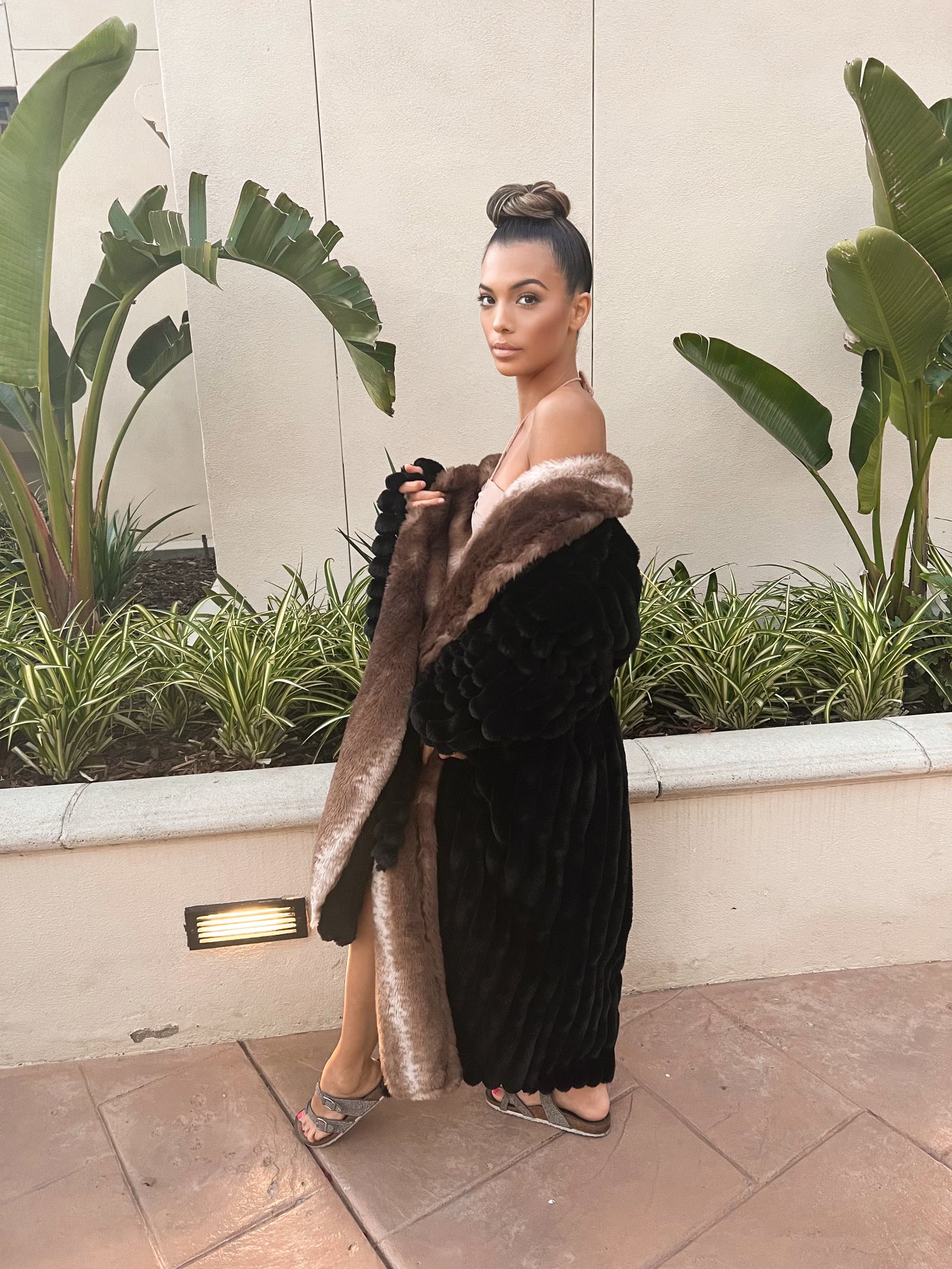 Faux Fur Long Sleeve Robe / Coat Black