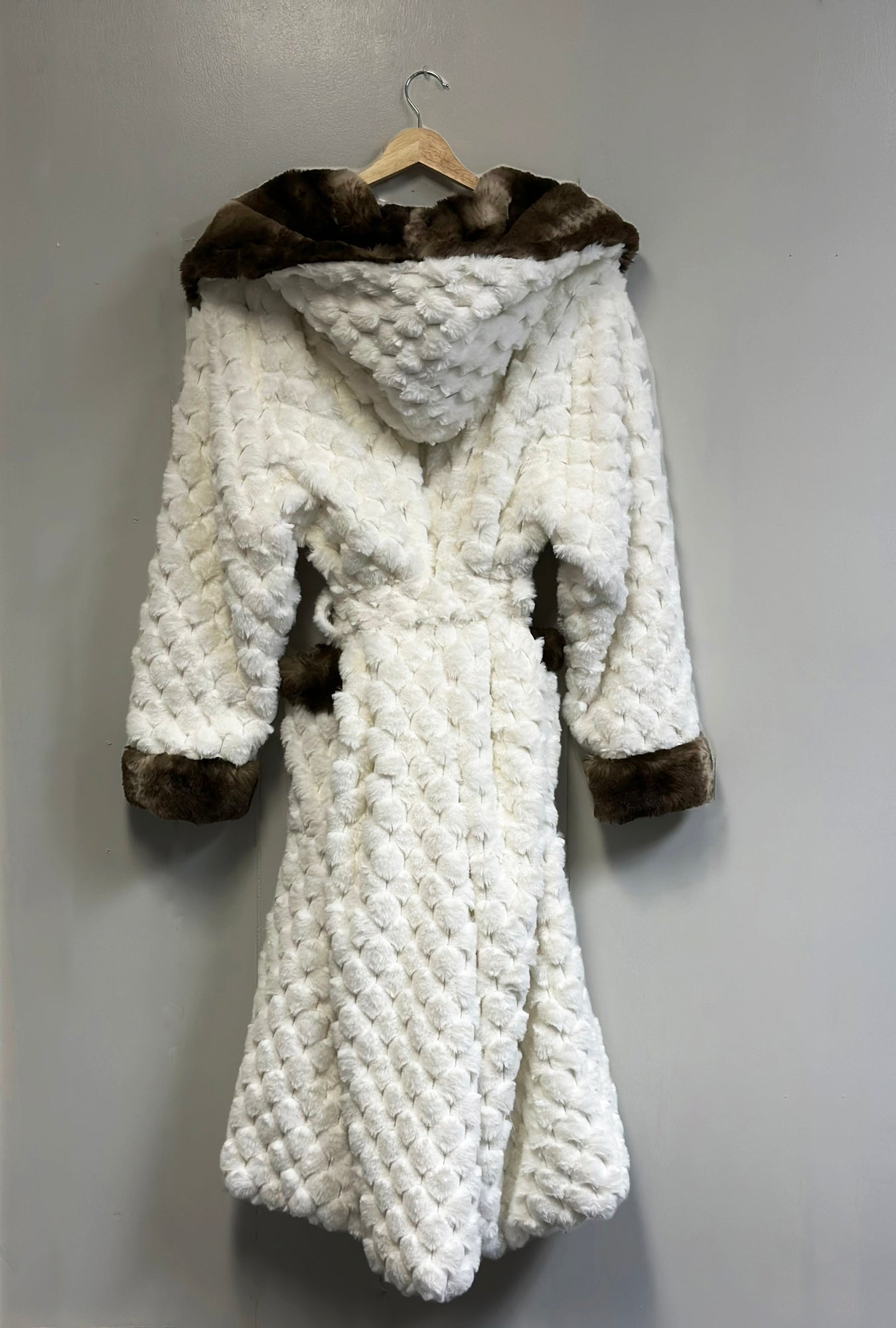 Winter Luxurious Offwhite Faux Fur Hooded Robe