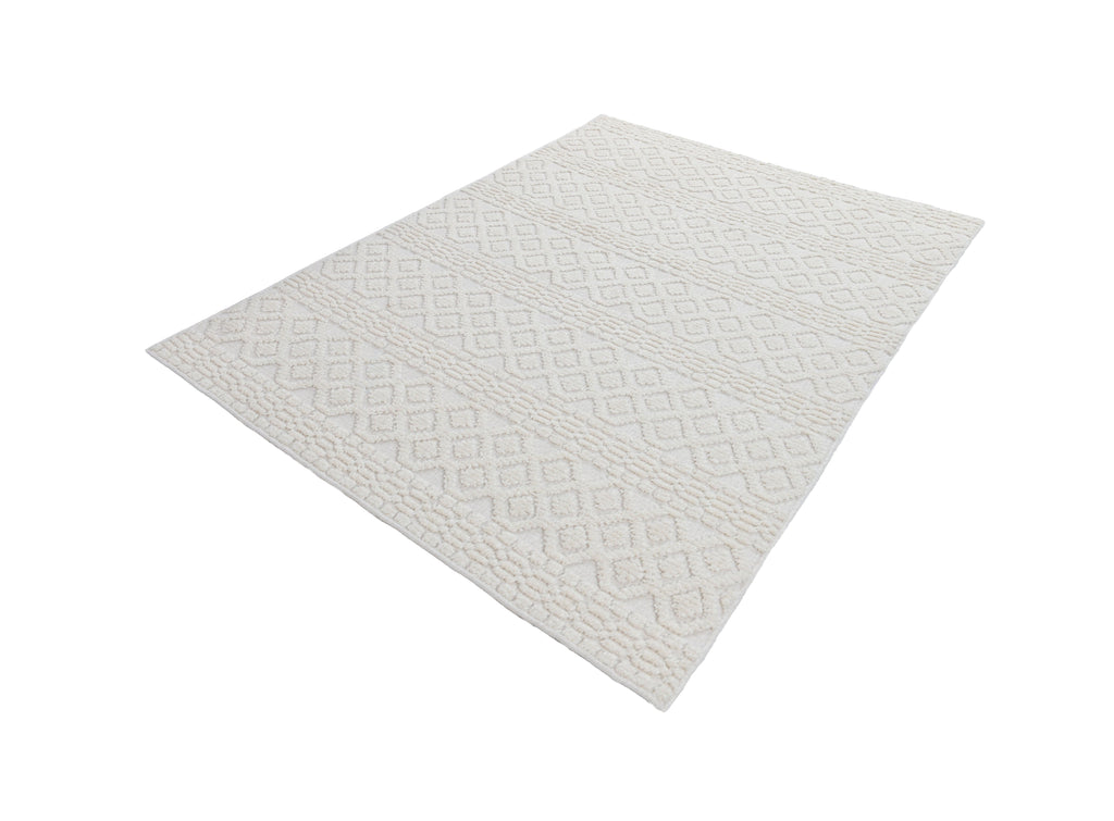 Soft White/  Cream Rug with Bohemian Motif and High-Low Texture - TIA 101.