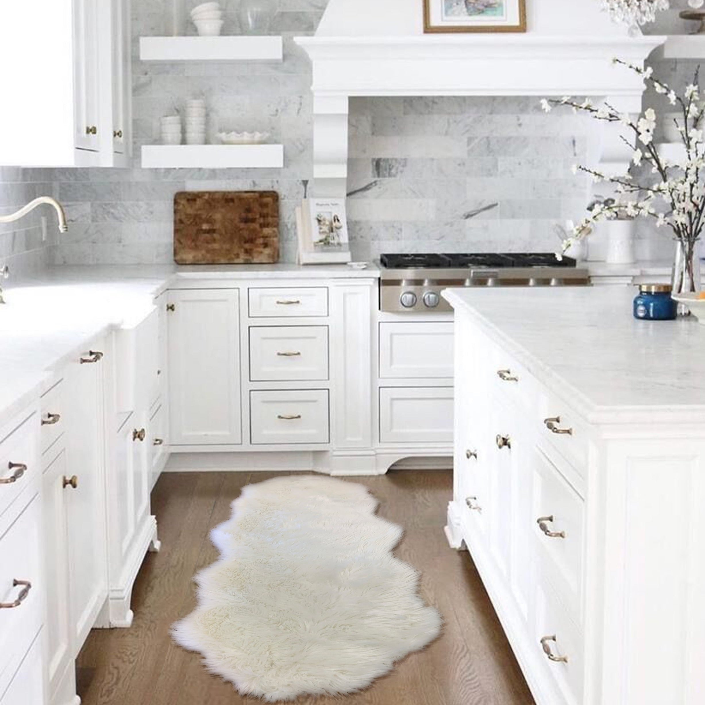 High Quality Soft Cozy Fuzzy Faux Fox Fur Area Rug / Carpet