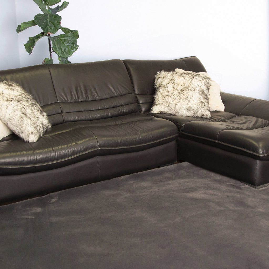 Soft Cozy Fuzzy Faux Fur Area Rug/Carpet