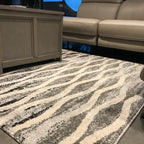 Plush Gray Tone Curve Design Area Rug/ Area Rug