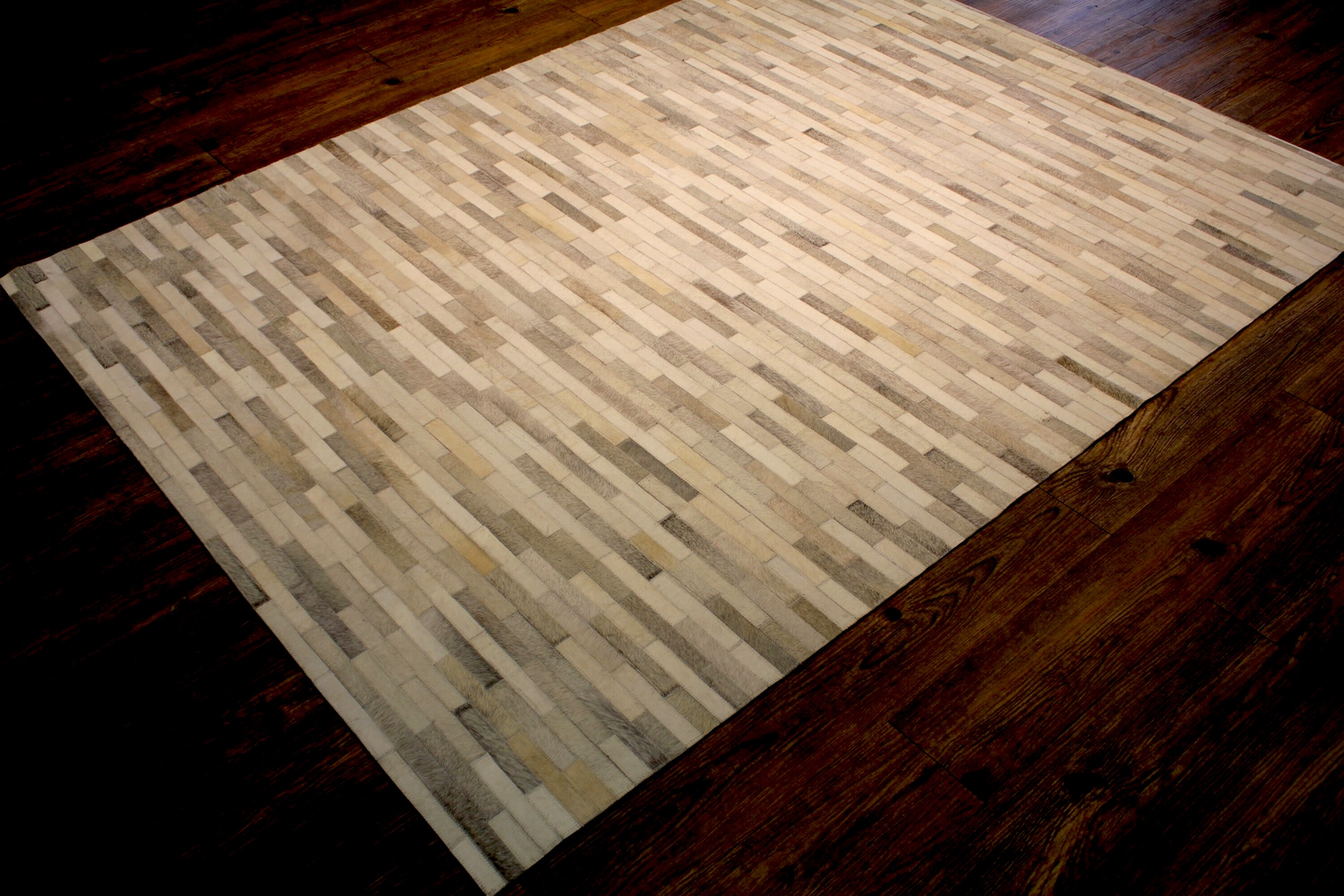 Natural Leather Patchwork Modern Brick Cowhide Area Rug/ Carpet